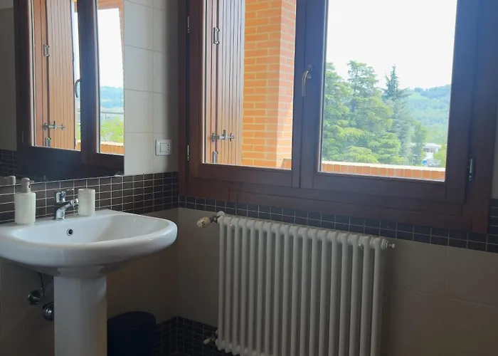 La Casa Del Sole Appartement Langhirano